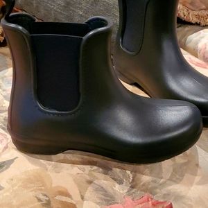 Crocs rain boots